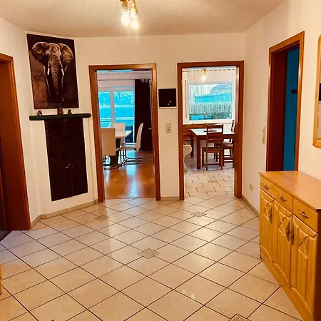 Apartment Family Eichel Rust